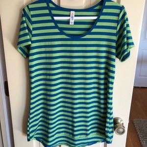 LulaRoe classic t